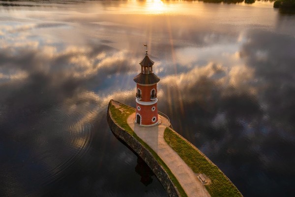 Wandbild Moritzburg - Der Leuchtturm im Wolkenmeer (Motiv DMMOR02)