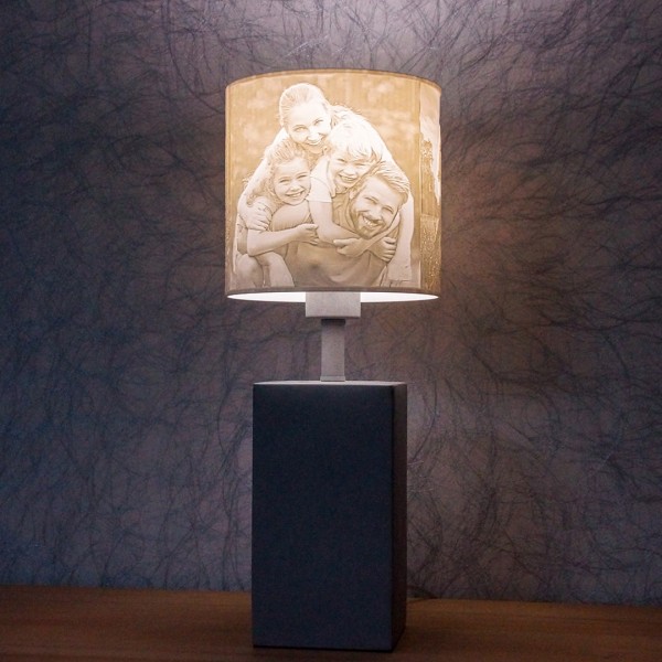 Personalisierte 3D-Fotolampe Pillar - individuelles Fotomotiv