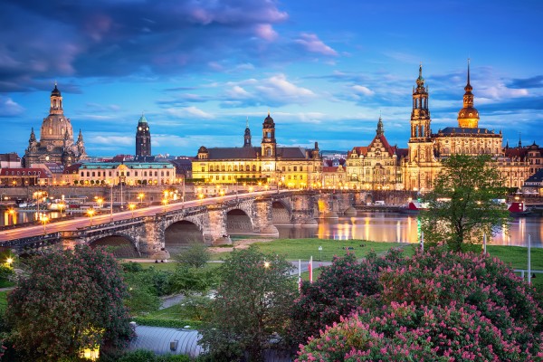 Wandbild Dresden - Stadtsilhouette zur Blauen Stunde (Motiv 00255)