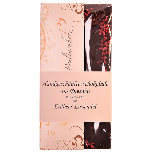 Pralinenherz - Zartbitter-Schokolade mit Erdbeere-Lavendel - Handgeschöpft