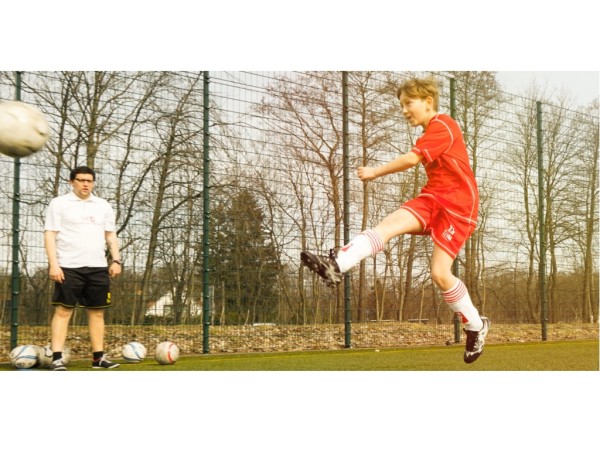 Privat-Trainer Fußball-Training