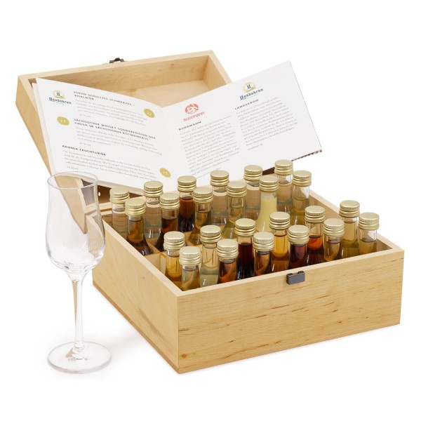 Premium Tasting Box - 24x 2cl Flaschen inkl. Trinkglas und Broschüre in Erlenholzkiste