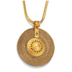Petra Waszak: Collier Aton-Sonnenrad