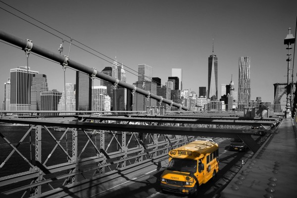 Wandbild New York - Brooklyn Bridge mit Schulbus (Motiv JR05)