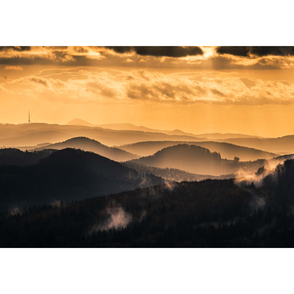 Wandbild Zittauer Gebirge - Sonnenuntergang auf der Lausche zu Böhmischen Mittelgebirge (Motiv LV02)