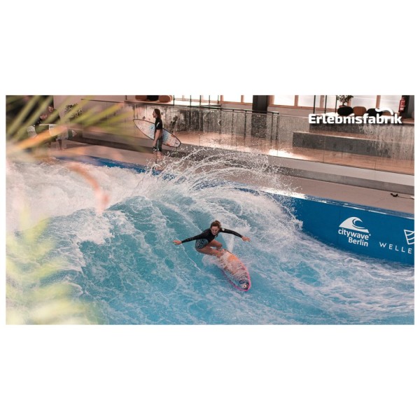 Indoor Surfkurs in Berlin